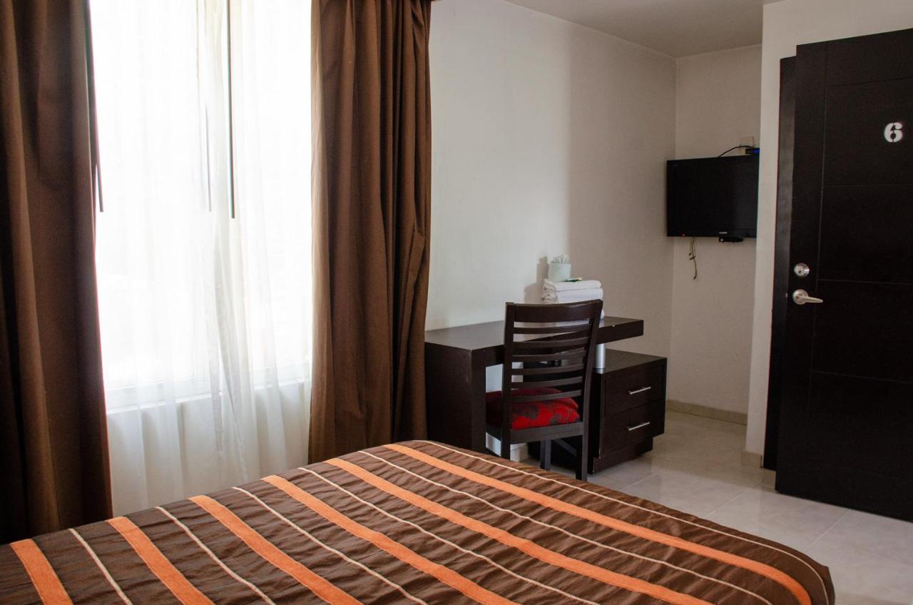 Hotel O Puente San Juan del Río Екстериор снимка