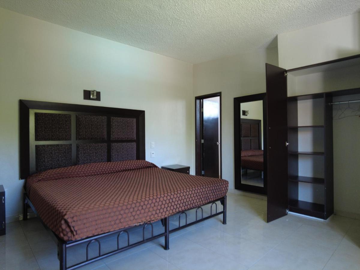 Hotel O Puente San Juan del Río Екстериор снимка