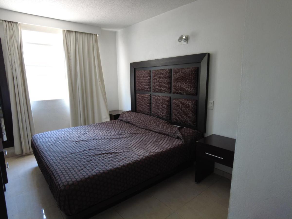 Hotel O Puente San Juan del Río Екстериор снимка