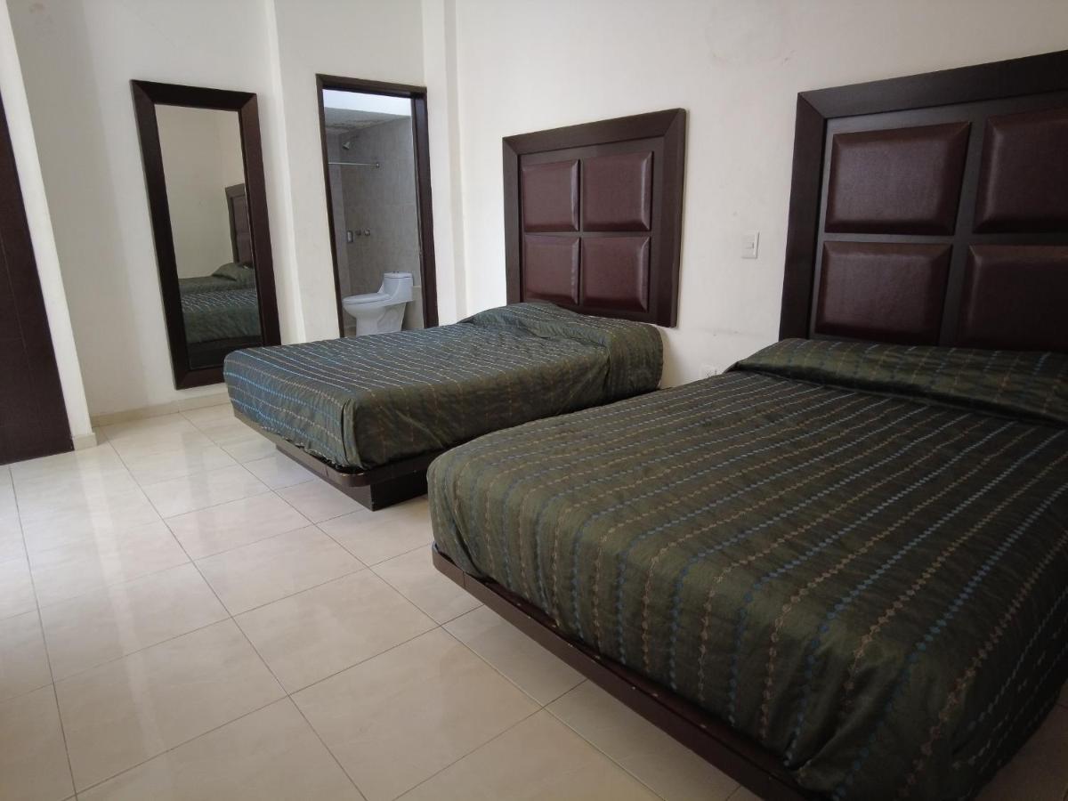 Hotel O Puente San Juan del Río Екстериор снимка