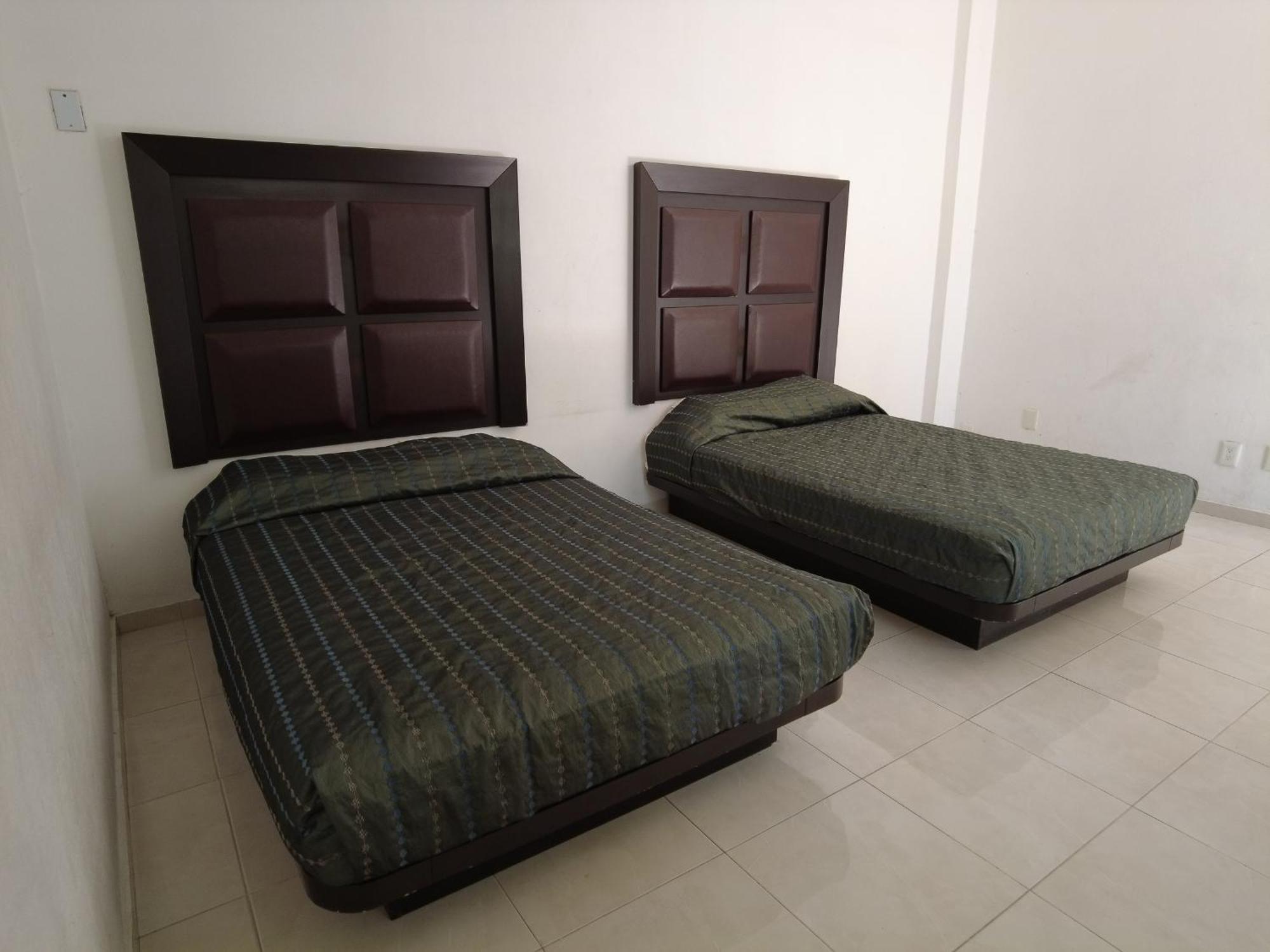 Hotel O Puente San Juan del Río Екстериор снимка