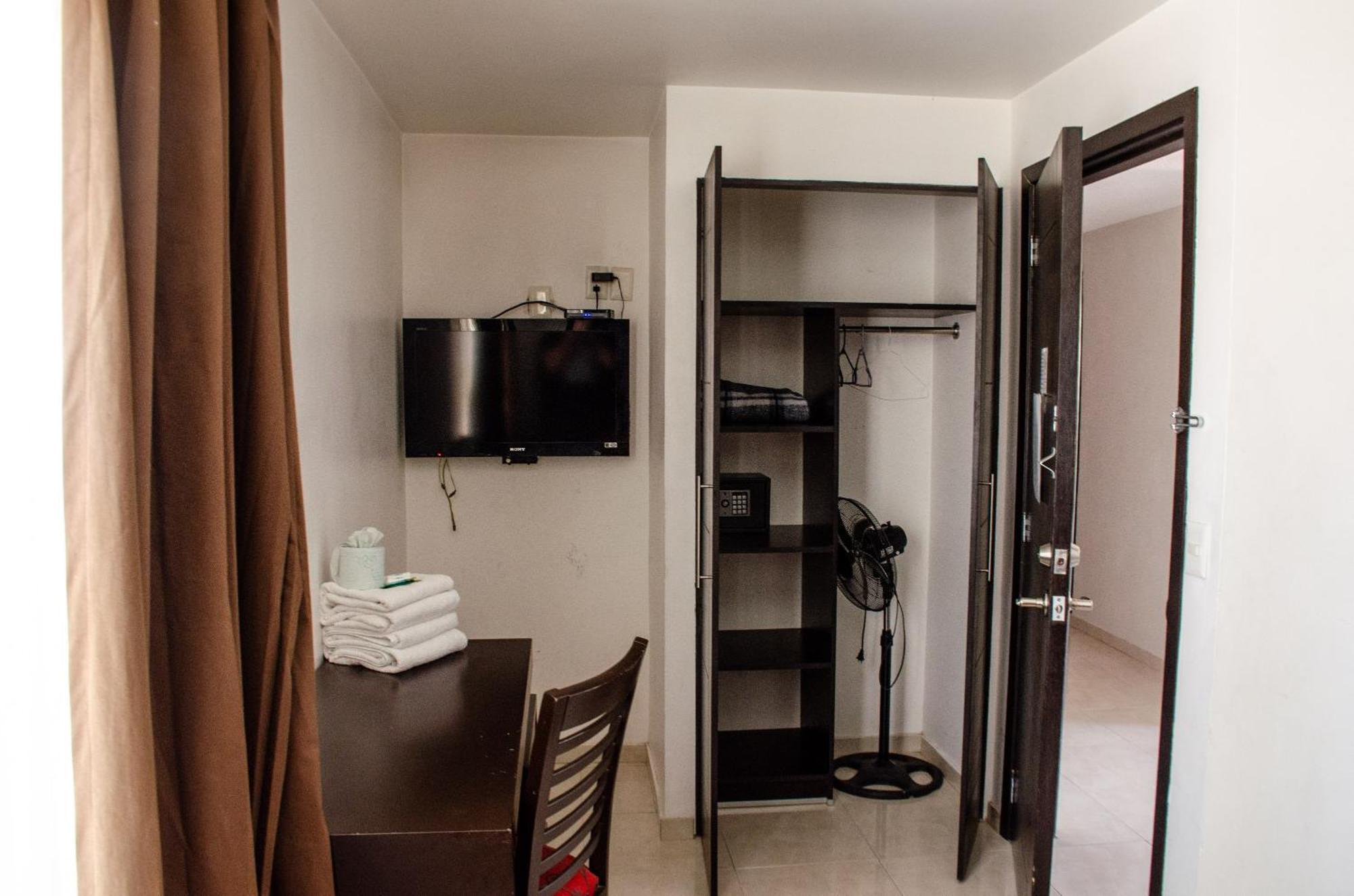 Hotel O Puente San Juan del Río Екстериор снимка